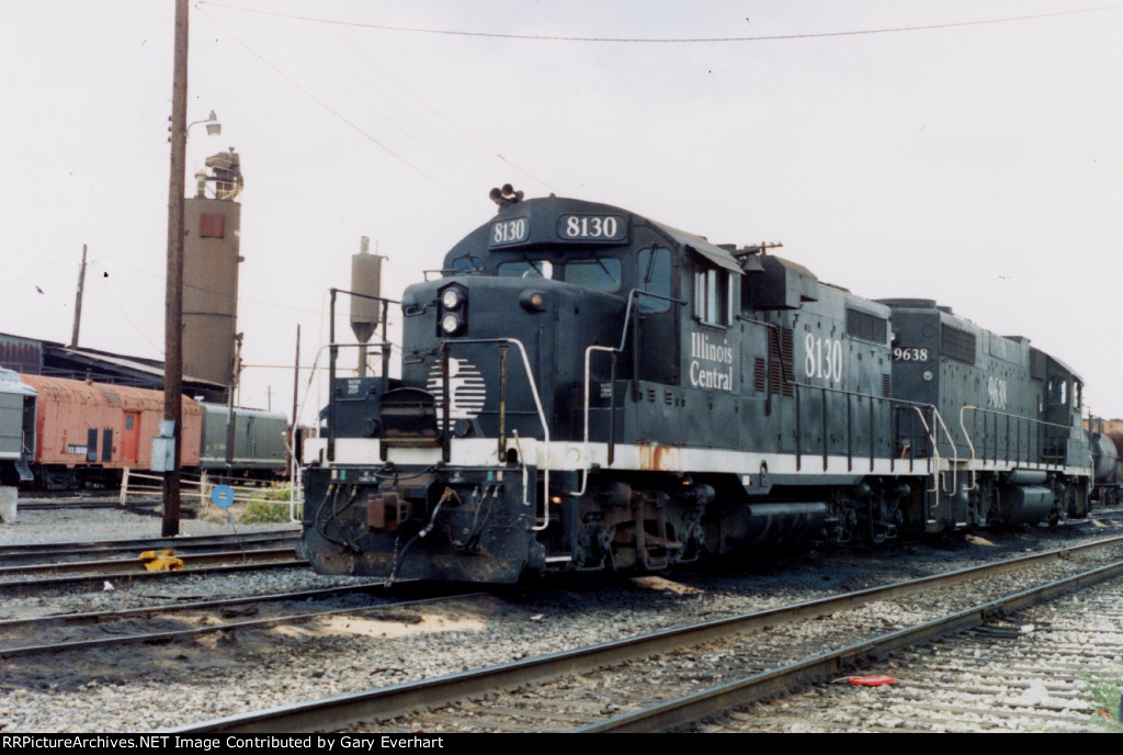 IC GP10 #8130 - Illinois Central 